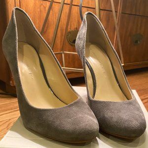 Banana Republic - Grey Suede Wedges - Size 8.5